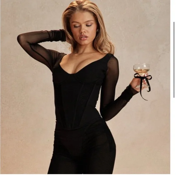 House of CB 'Araminta' Black Mesh Long Sleeve Corset NWOT - Picture 2 of 6